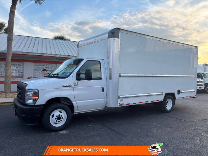 2022 Ford E-Series E-350 SD