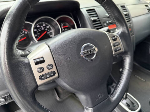 2010 Nissan Versa 1.8 SL