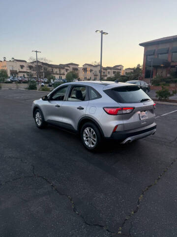 2020 Ford Escape S