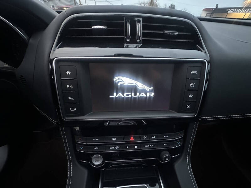 2017 Jaguar F-PACE S