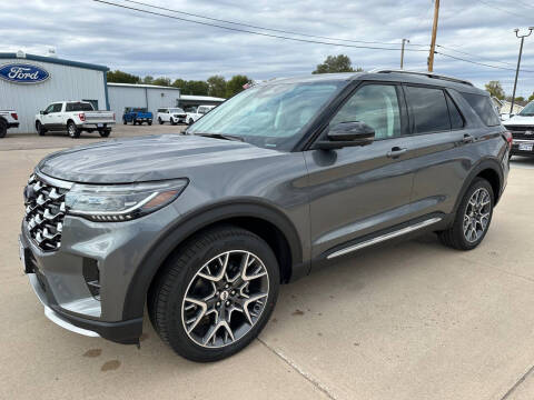 2025 Ford Explorer Platinum