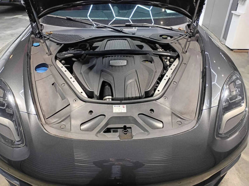 2018 Porsche Panamera