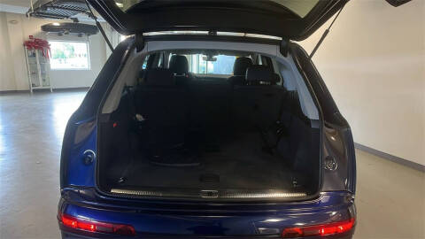 2022 Audi Q7 quattro Premium Plus 45 TFSI