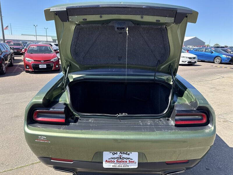 2020 Dodge Challenger SXT