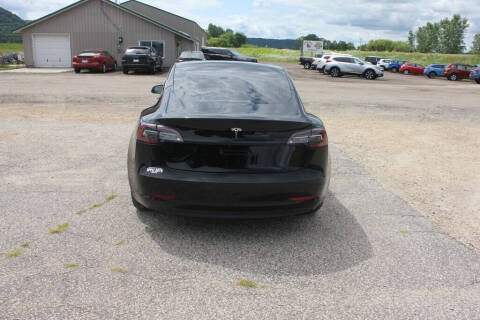 2019 Tesla Model 3 Standard Range Plus