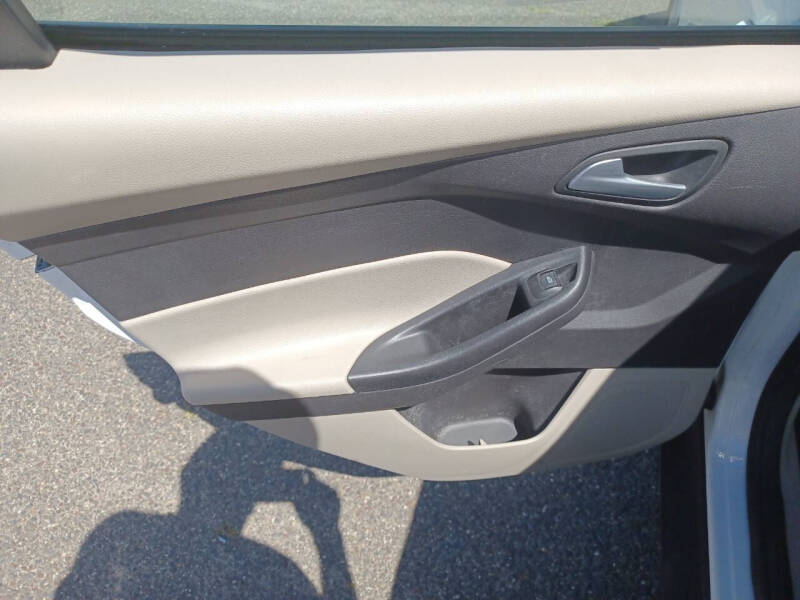 2015 Ford Focus SE