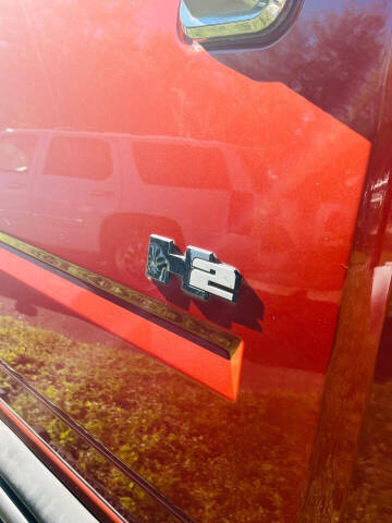 2003 HUMMER H2 Lux Series