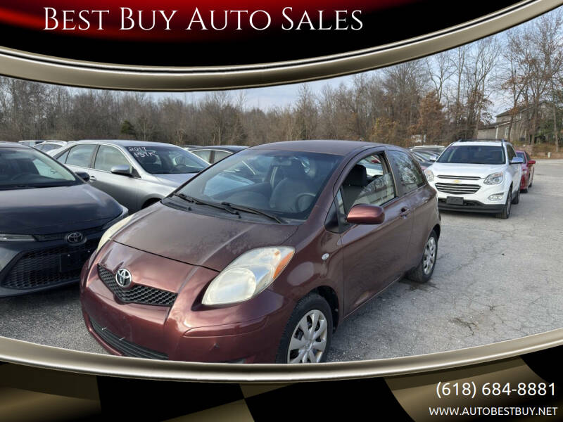 2010 Toyota Yaris Base's photo