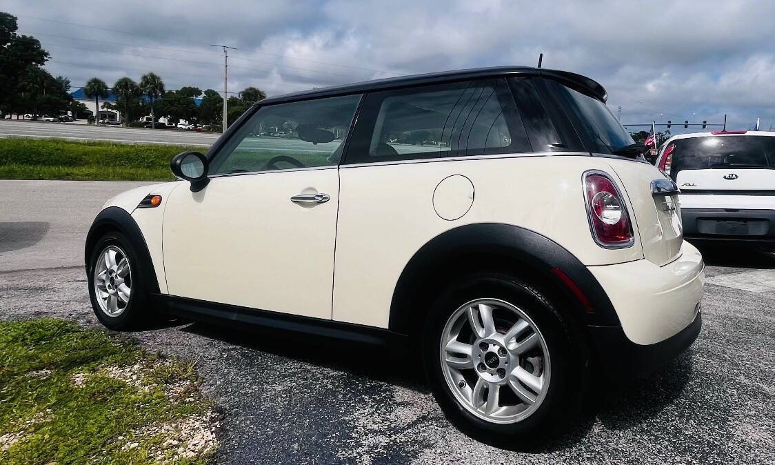 2013 MINI Hardtop for sale at Primary Auto Mall in Fort Myers, FL