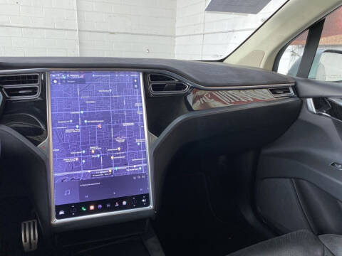 2016 Tesla Model X P90D
