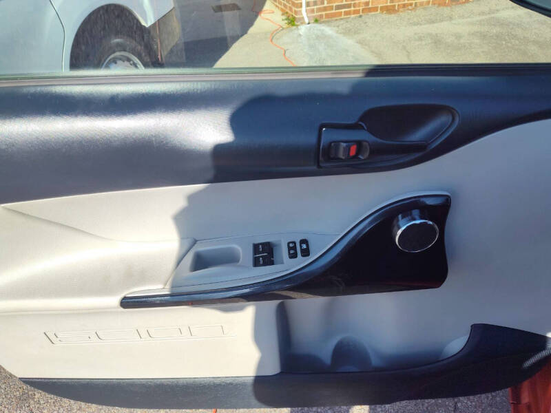 2012 Scion iQ