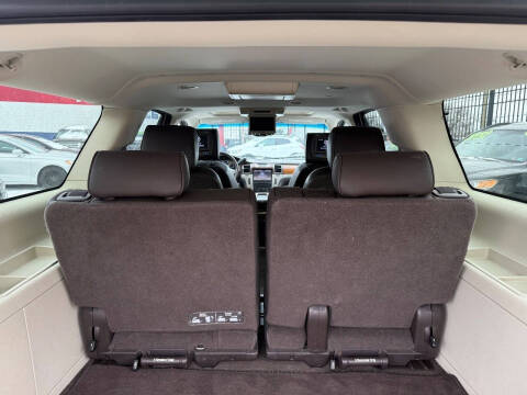 2014 Cadillac Escalade ESV Platinum