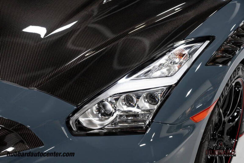 2024 Nissan GT-R NISMO