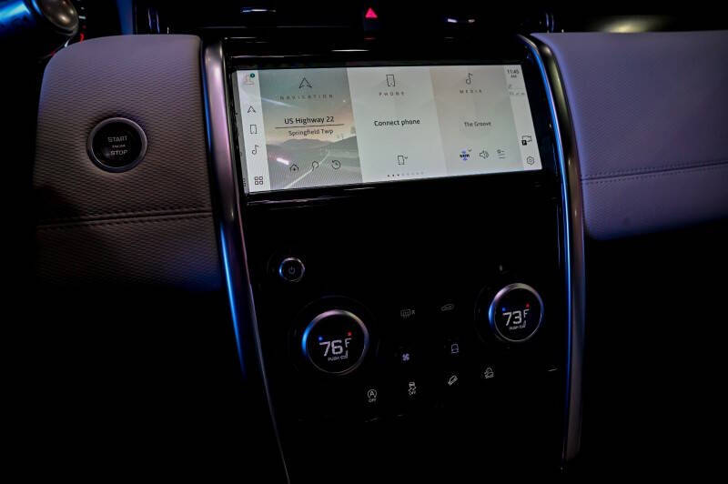 2022 Land Rover Discovery Sport P250 SE R-Dynamic