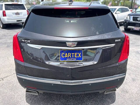2017 Cadillac XT5