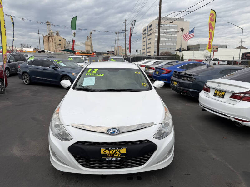 2012 Hyundai Sonata Hybrid