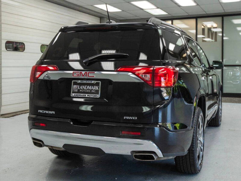 2017 GMC Acadia Denali