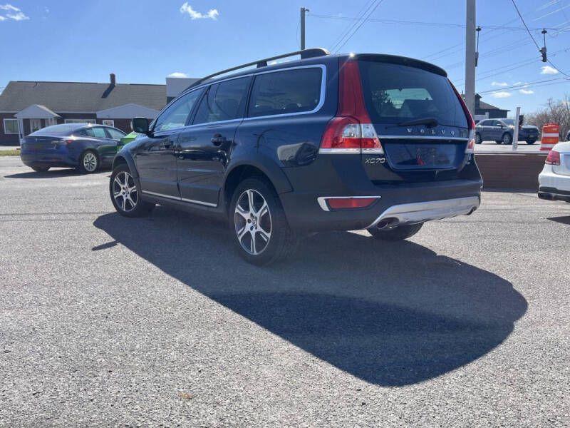 2015 Volvo XC70 T6