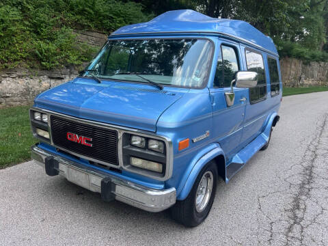 1995 GMC Vandura for sale at Bogie's Motors in Saint Louis MO