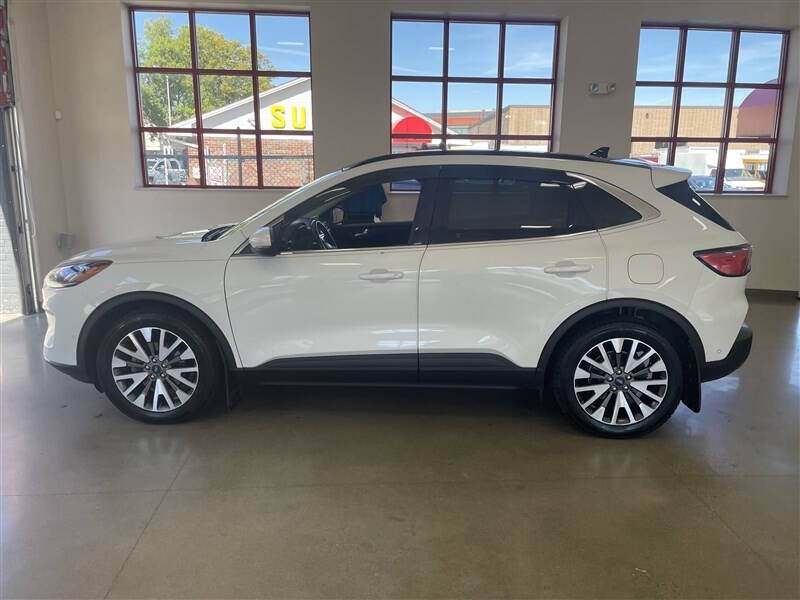 2020 Ford Escape Titanium