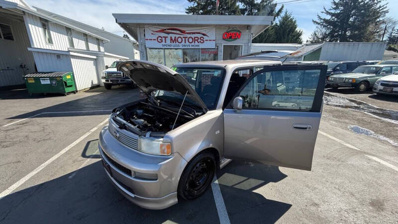2005 Scion xB
