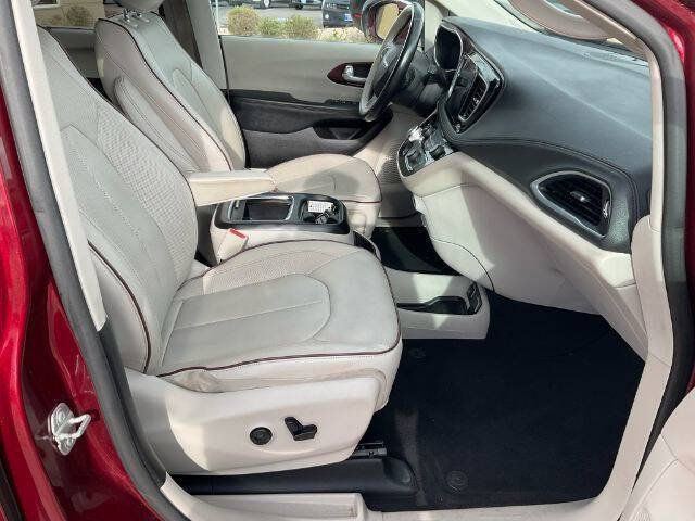 2017 Chrysler Pacifica Limited