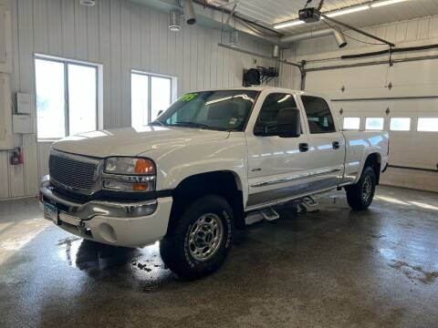 2007 GMC Sierra 2500HD Classic for sale at Sand's Auto Sales in Cambridge MN