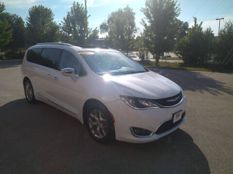 2017 Chrysler Pacifica Limited
