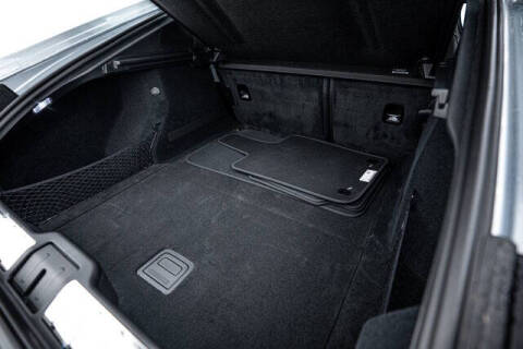 2025 Porsche Panamera 4