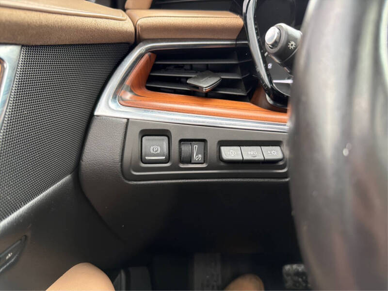 2017 Cadillac XT5 Platinum