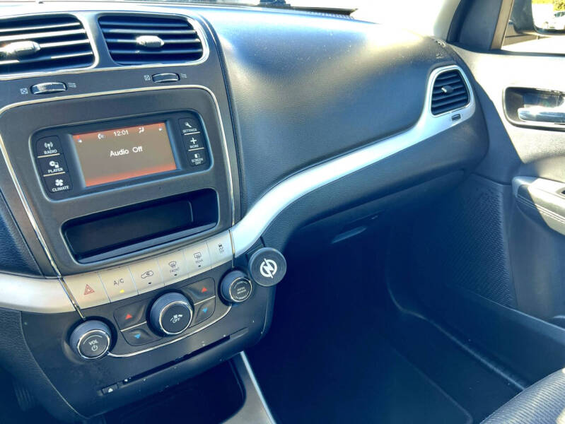 2018 Dodge Journey SE