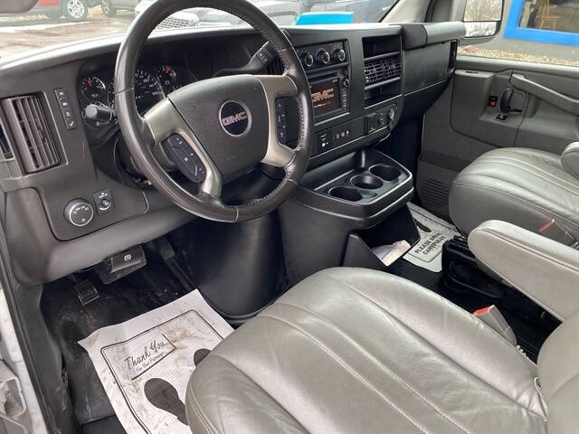 2018 GMC Savana 2500