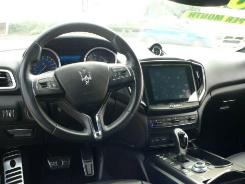 2017 Maserati Ghibli S