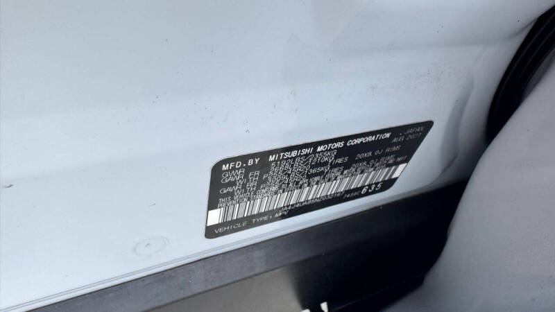 2022 Mitsubishi Outlander SE