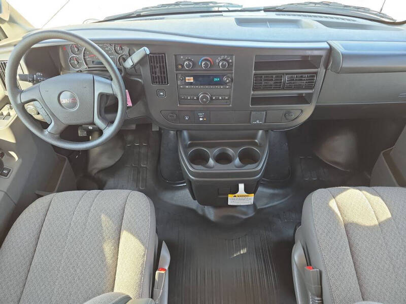 2026 GMC Savana 3500