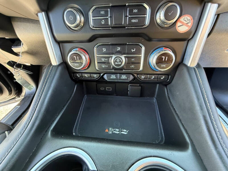 2021 GMC Yukon XL SLT