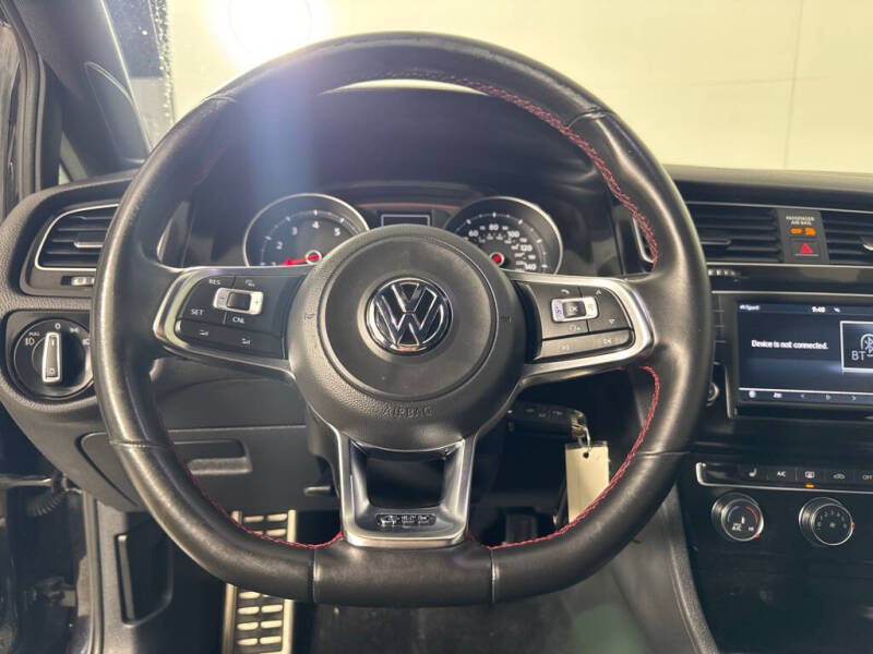 2016 Volkswagen Golf GTI