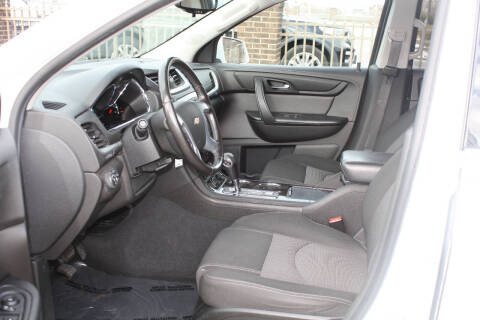 2017 Chevrolet Traverse LT