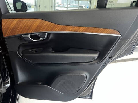 2023 Volvo XC90 B6 Plus Bright Theme 7P