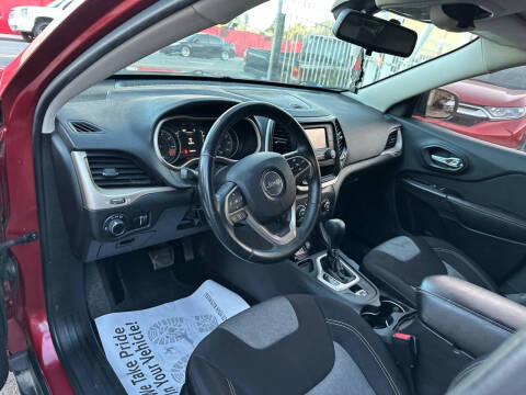 2015 Jeep Cherokee Sport