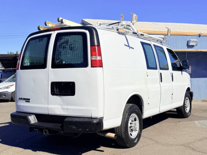 2013 Chevrolet Express 2500