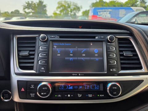 2014 Toyota Highlander Limited Platinum
