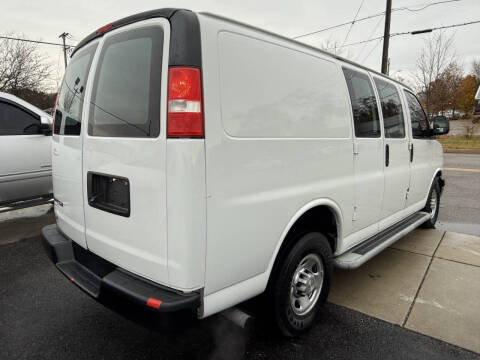 2020 Chevrolet Express 2500