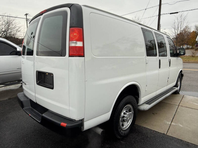 2020 Chevrolet Express 2500