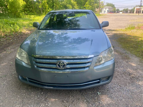 2006 Toyota Avalon for sale at Union Avenue Auto Sales in Hazlet NJ