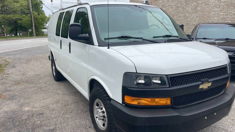 2019 Chevrolet Express 2500