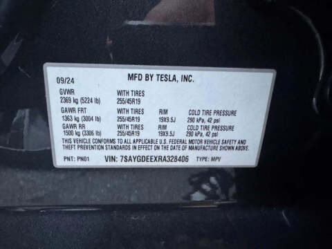 2024 Tesla Model Y Long Range