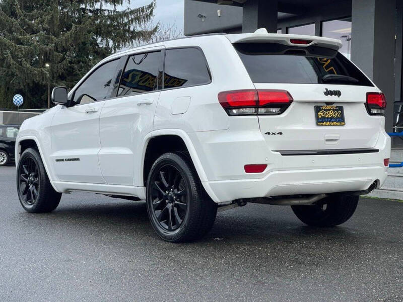 2018 Jeep Grand Cherokee Altitude