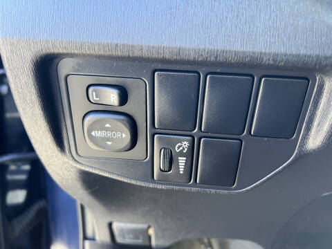 2013 Toyota Prius Four