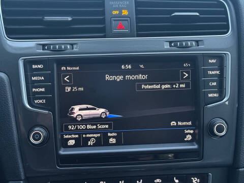 2016 Volkswagen e-Golf SEL Premium